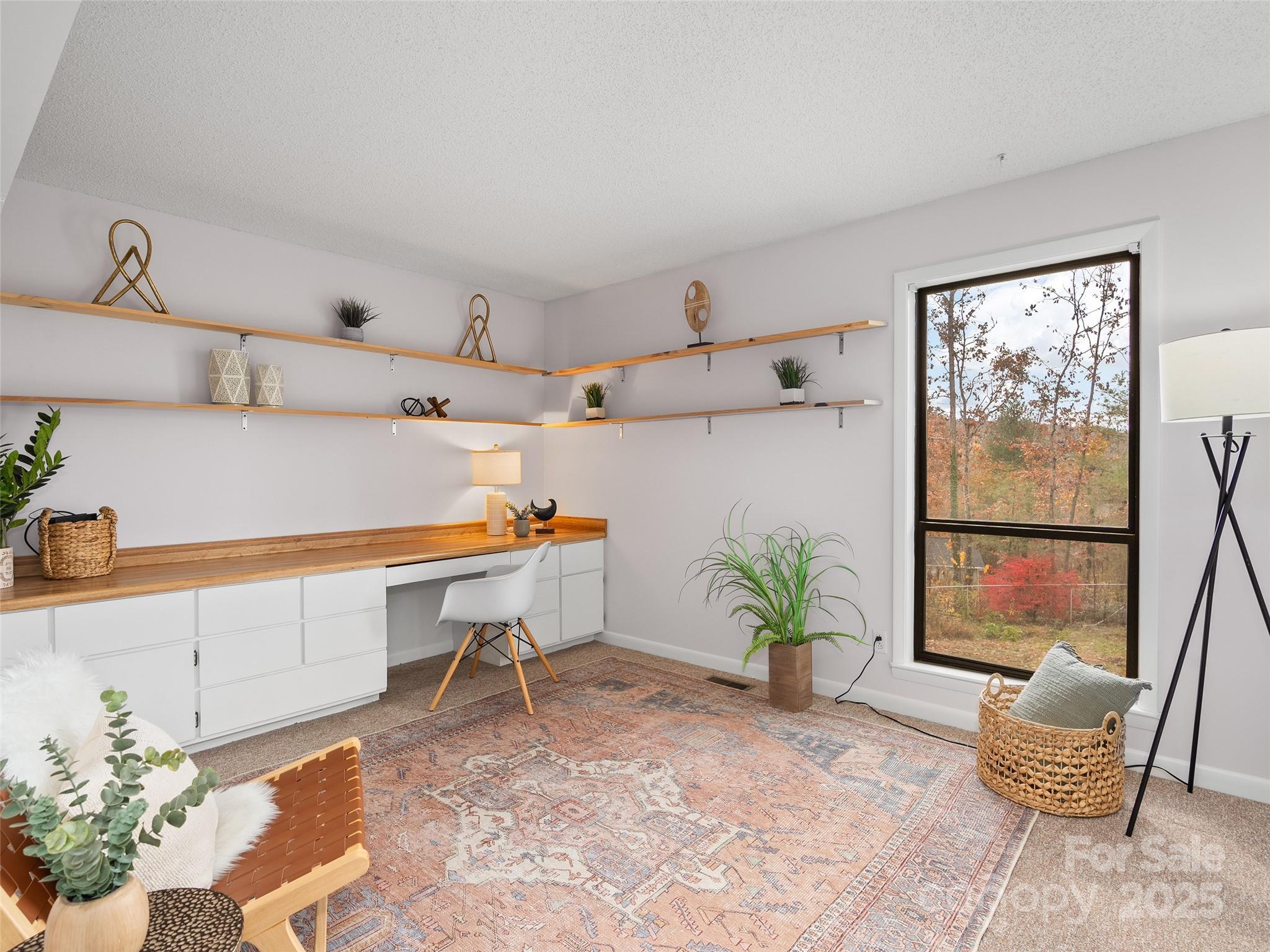 447 Creekside Drive Asheville NC 28804