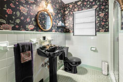 87 Shorewood Drive Asheville NC 28804