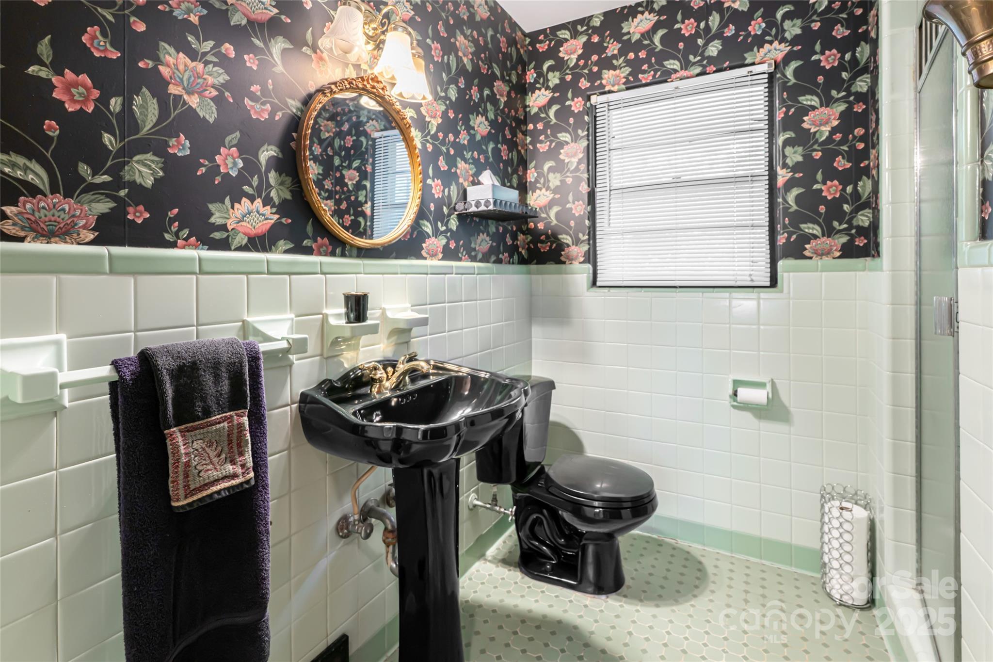 87 Shorewood Drive Asheville NC 28804