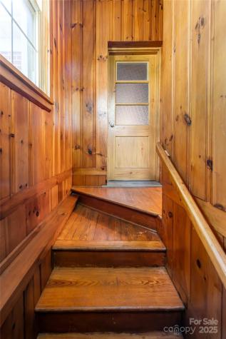 87 Shorewood Drive Asheville NC 28804