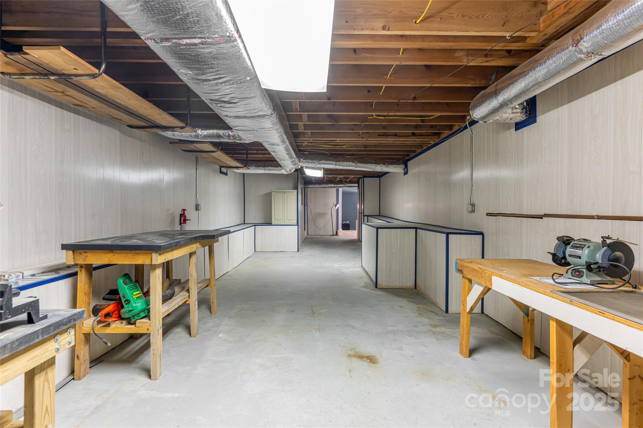 87 Shorewood Drive Asheville NC 28804