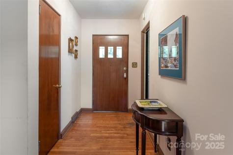87 Shorewood Drive Asheville NC 28804