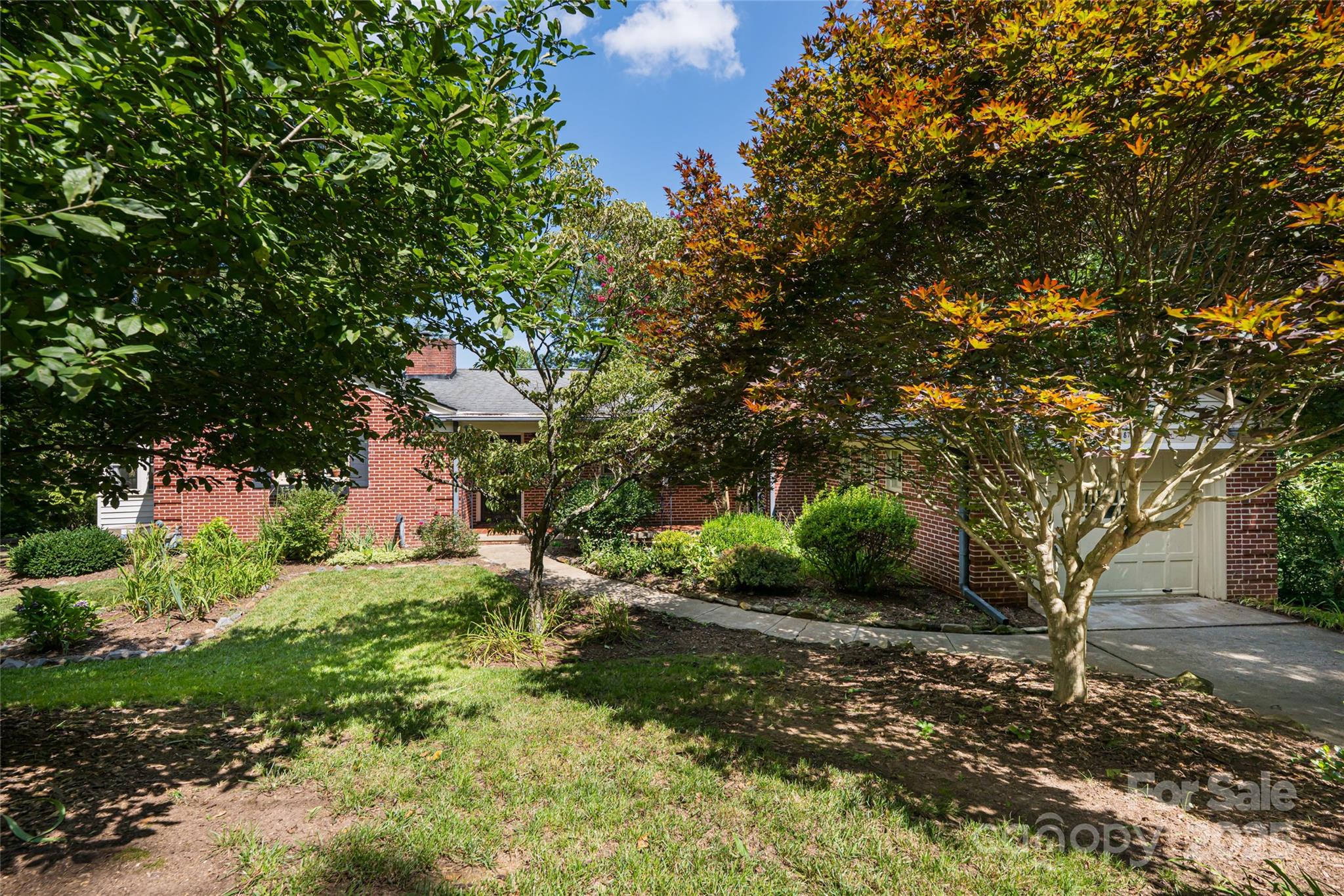 87 Shorewood Drive Asheville NC 28804