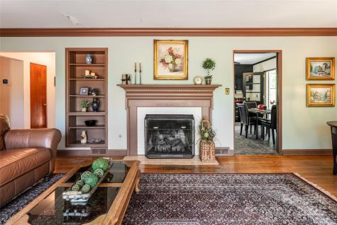 87 Shorewood Drive Asheville NC 28804