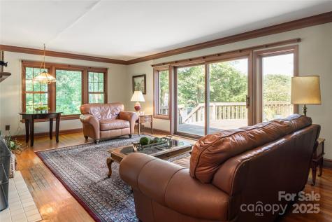 87 Shorewood Drive Asheville NC 28804