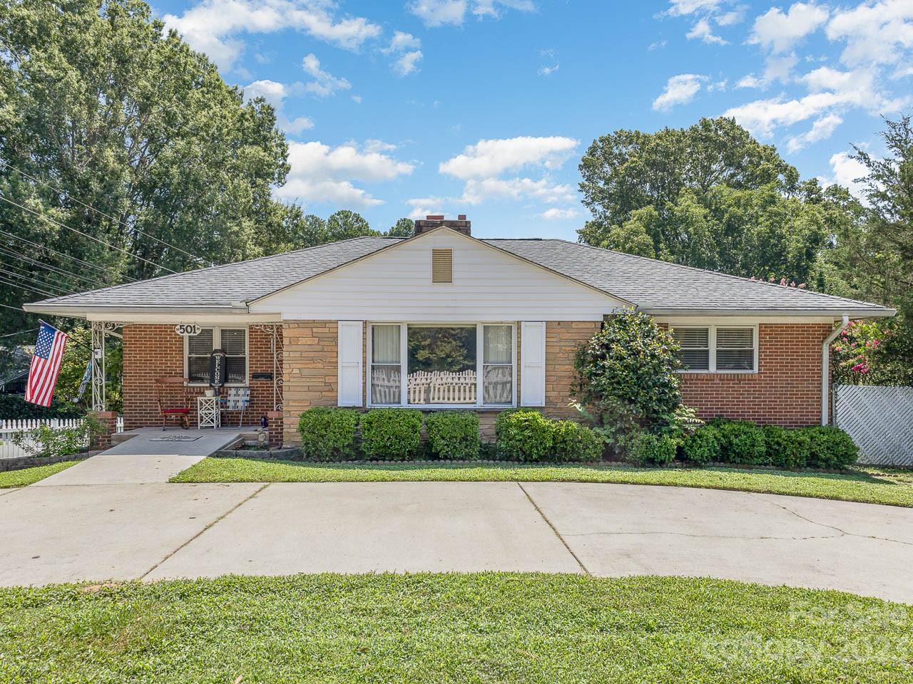 501 S Main Street Stanley NC 28164
