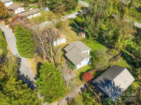 2 Wilson Creek Drive Asheville NC 28803