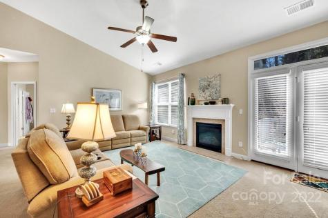 5828 Mcdowell Run Drive Huntersville NC 28078