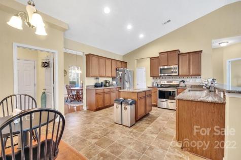 5828 Mcdowell Run Drive Huntersville NC 28078