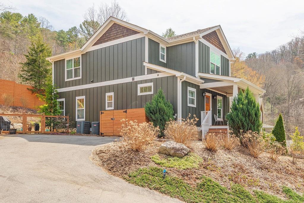 80 Bassett Road Asheville NC 28804