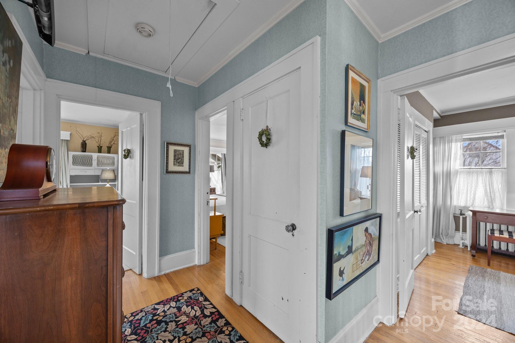 7 Woodley Avenue Asheville NC 28804