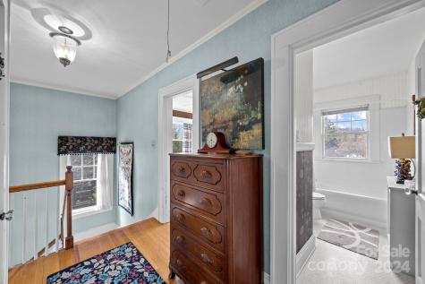 7 Woodley Avenue Asheville NC 28804