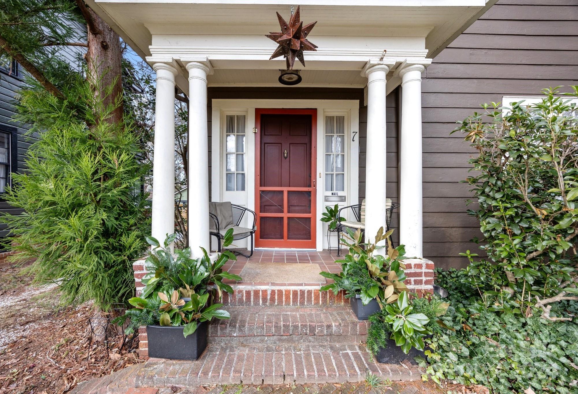 7 Woodley Avenue Asheville NC 28804