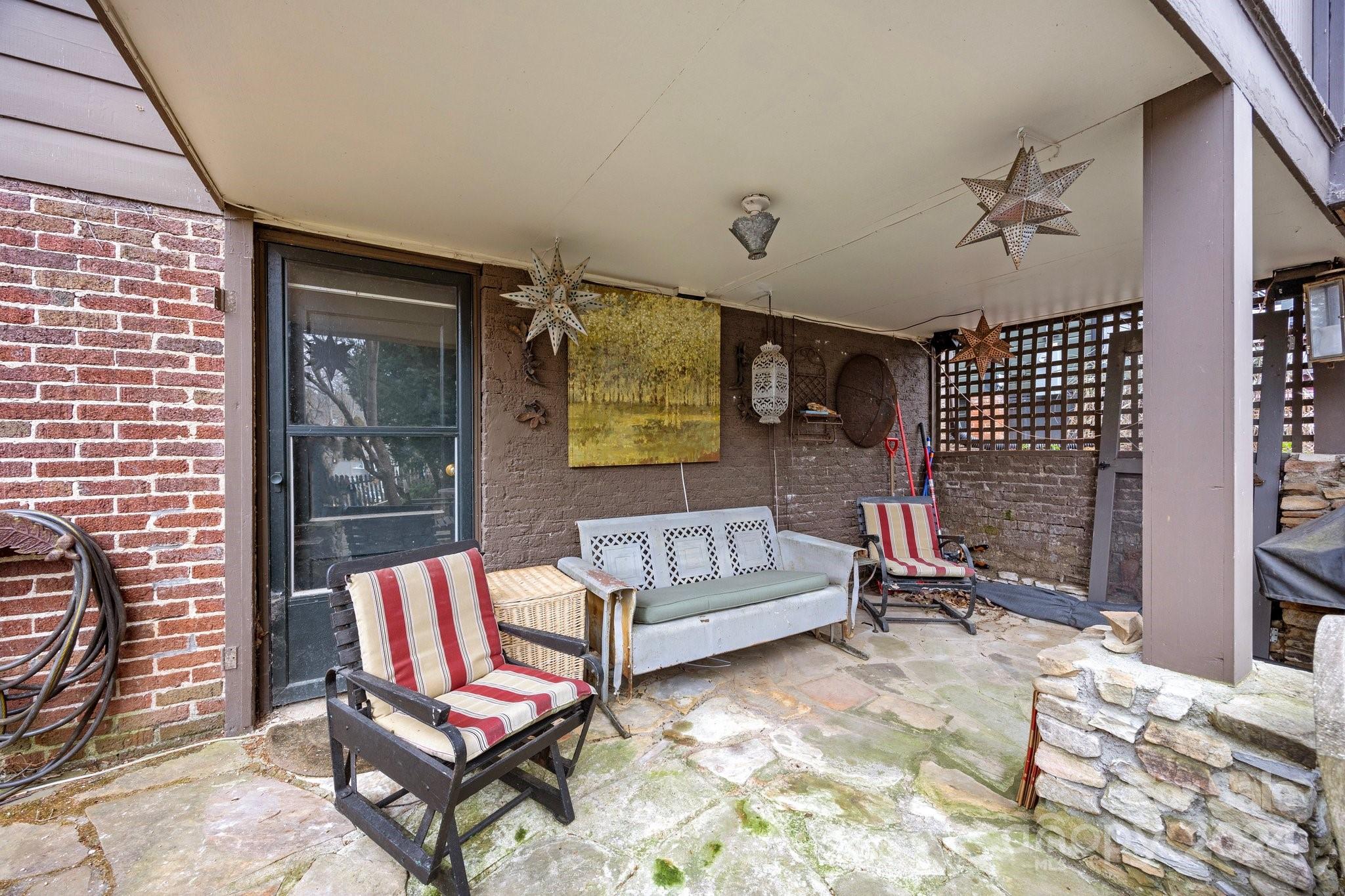 7 Woodley Avenue Asheville NC 28804