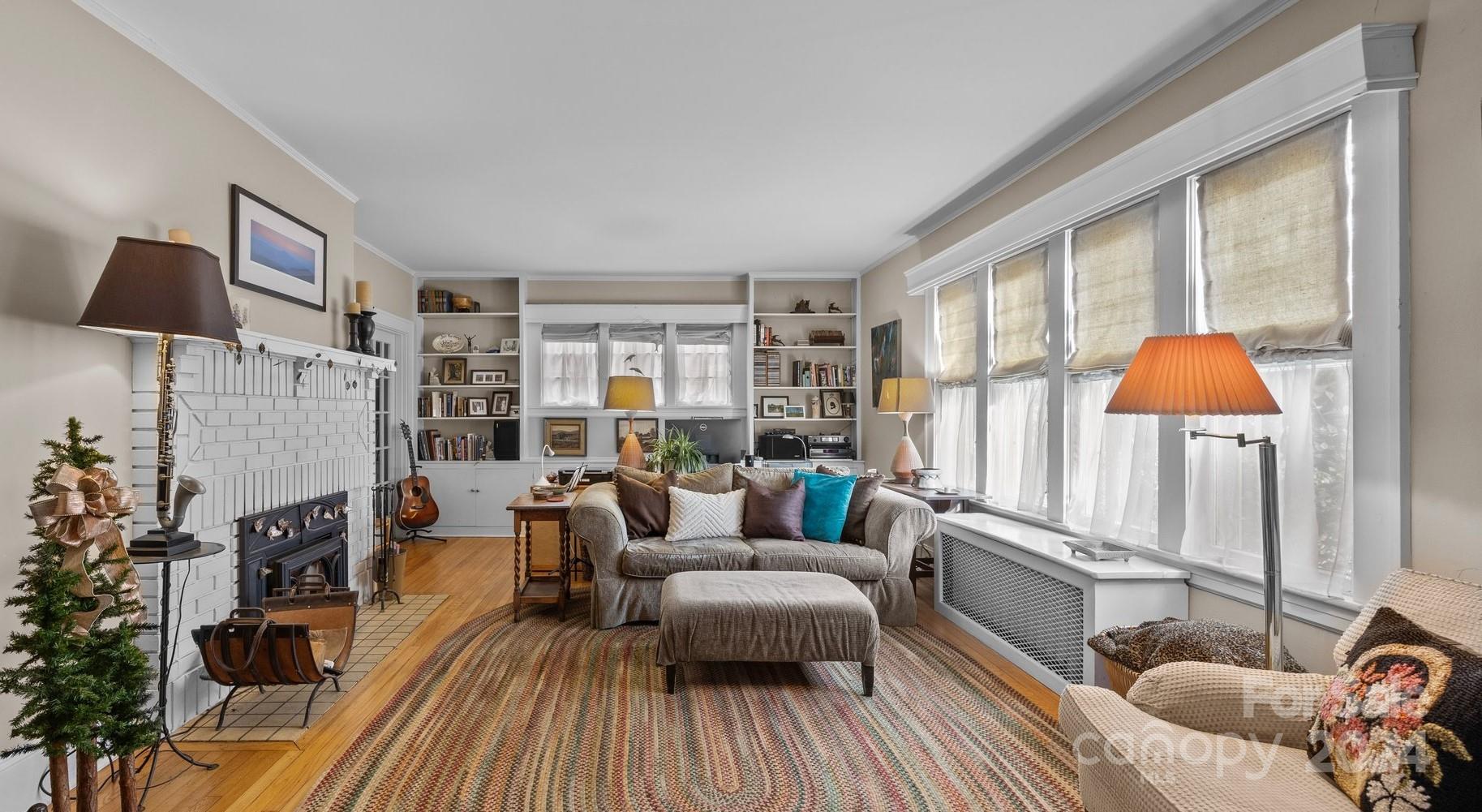 7 Woodley Avenue Asheville NC 28804