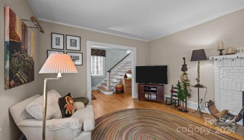 7 Woodley Avenue Asheville NC 28804