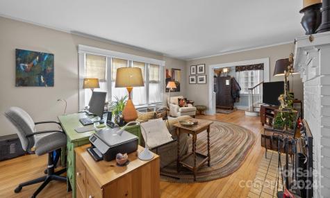 7 Woodley Avenue Asheville NC 28804