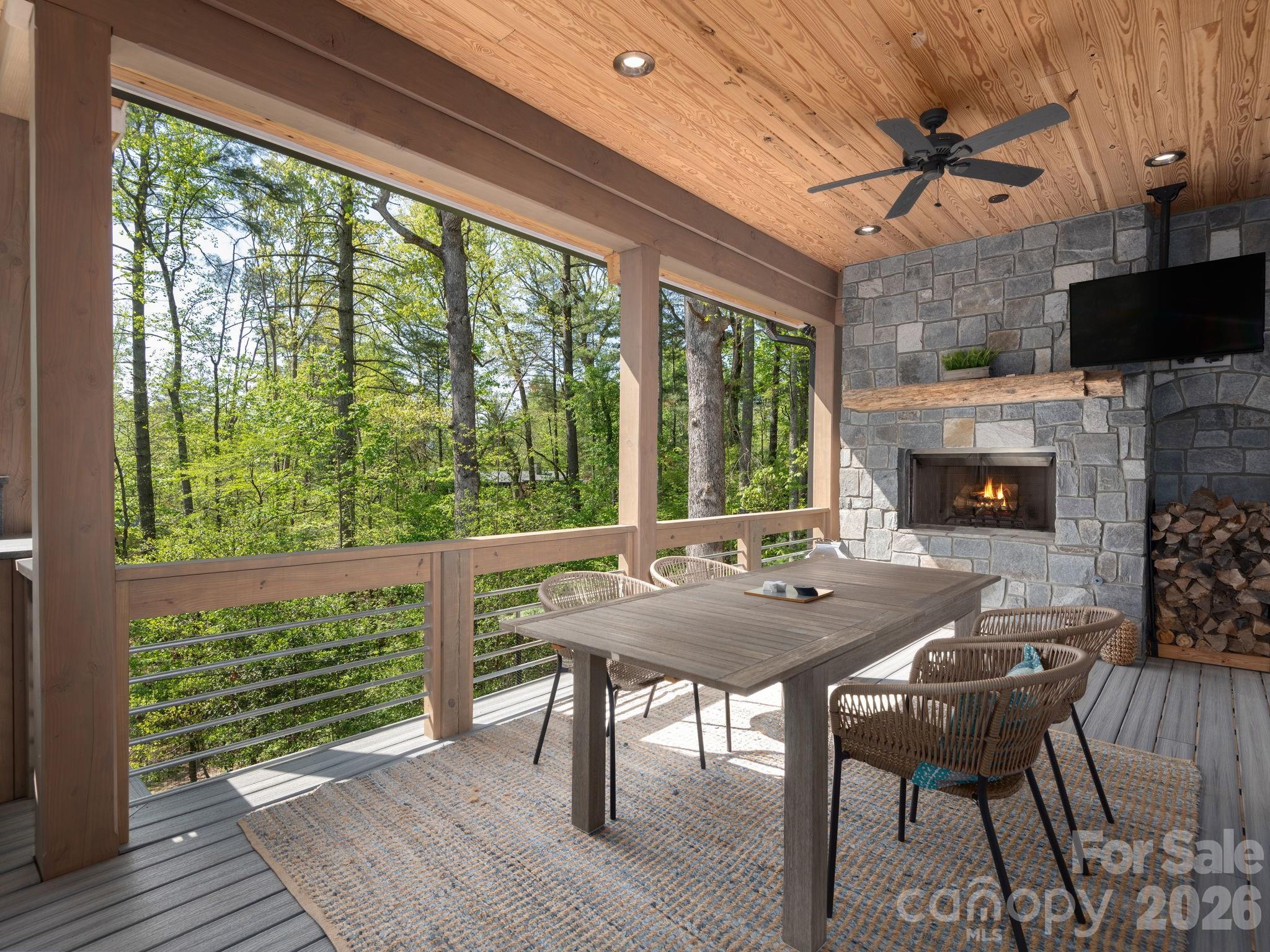 41 Hawberry Court Asheville NC 28805