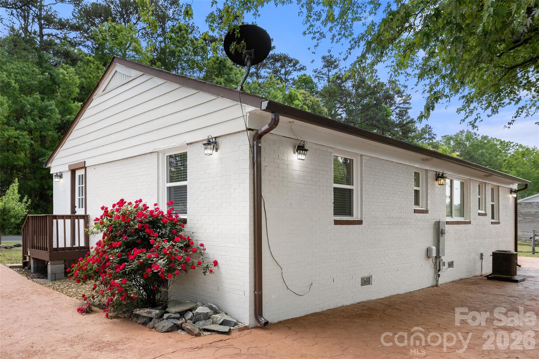 2123 Pinedell Avenue Monroe NC 28110