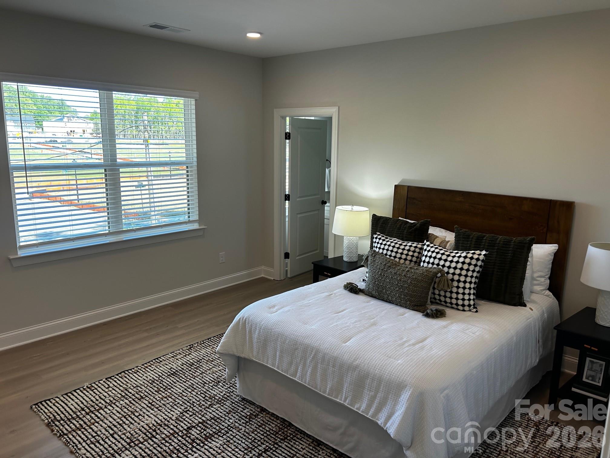 1915 Dove Drive Charlotte NC 28214