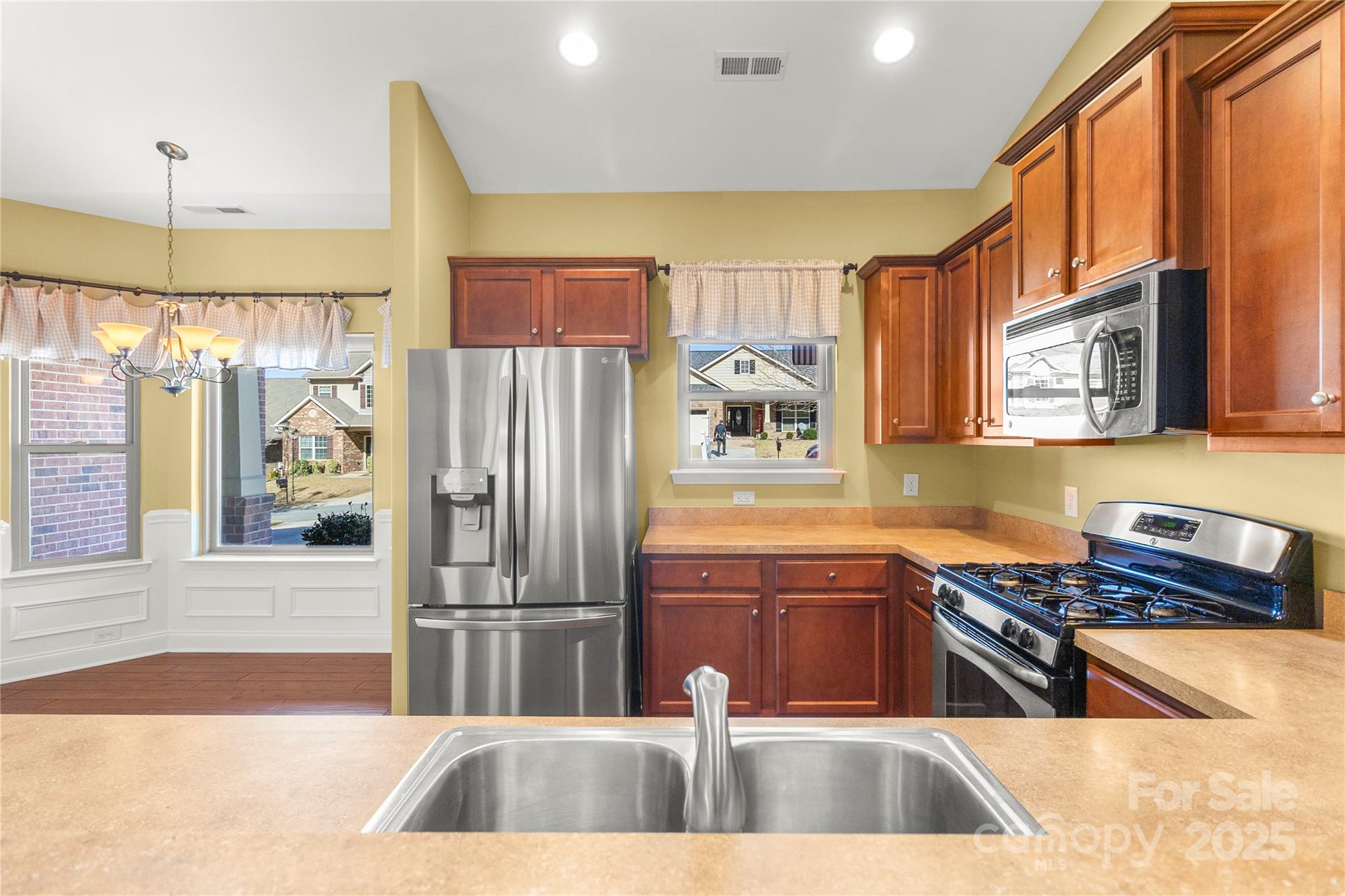 7208 Ogden Place Denver NC 28037