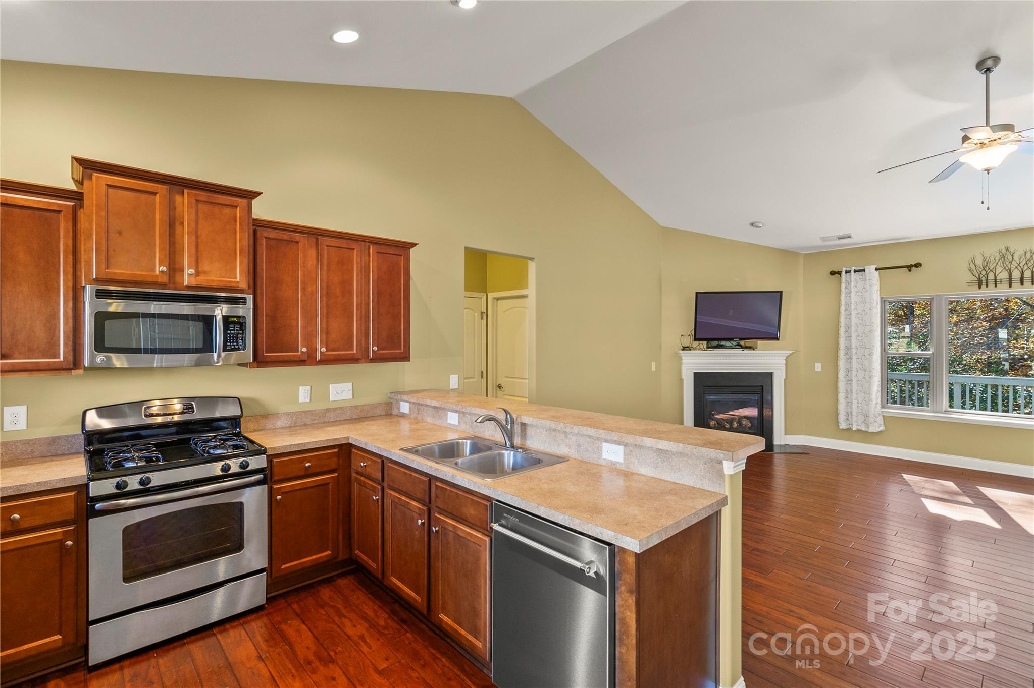 7208 Ogden Place Denver NC 28037