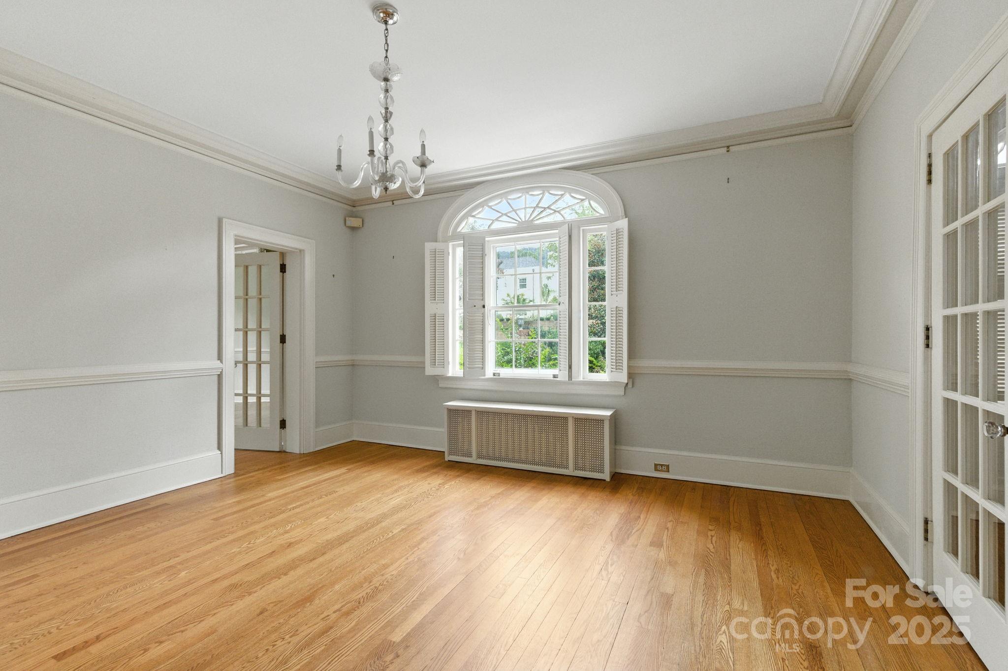 9 Griffing Boulevard Asheville NC 28804