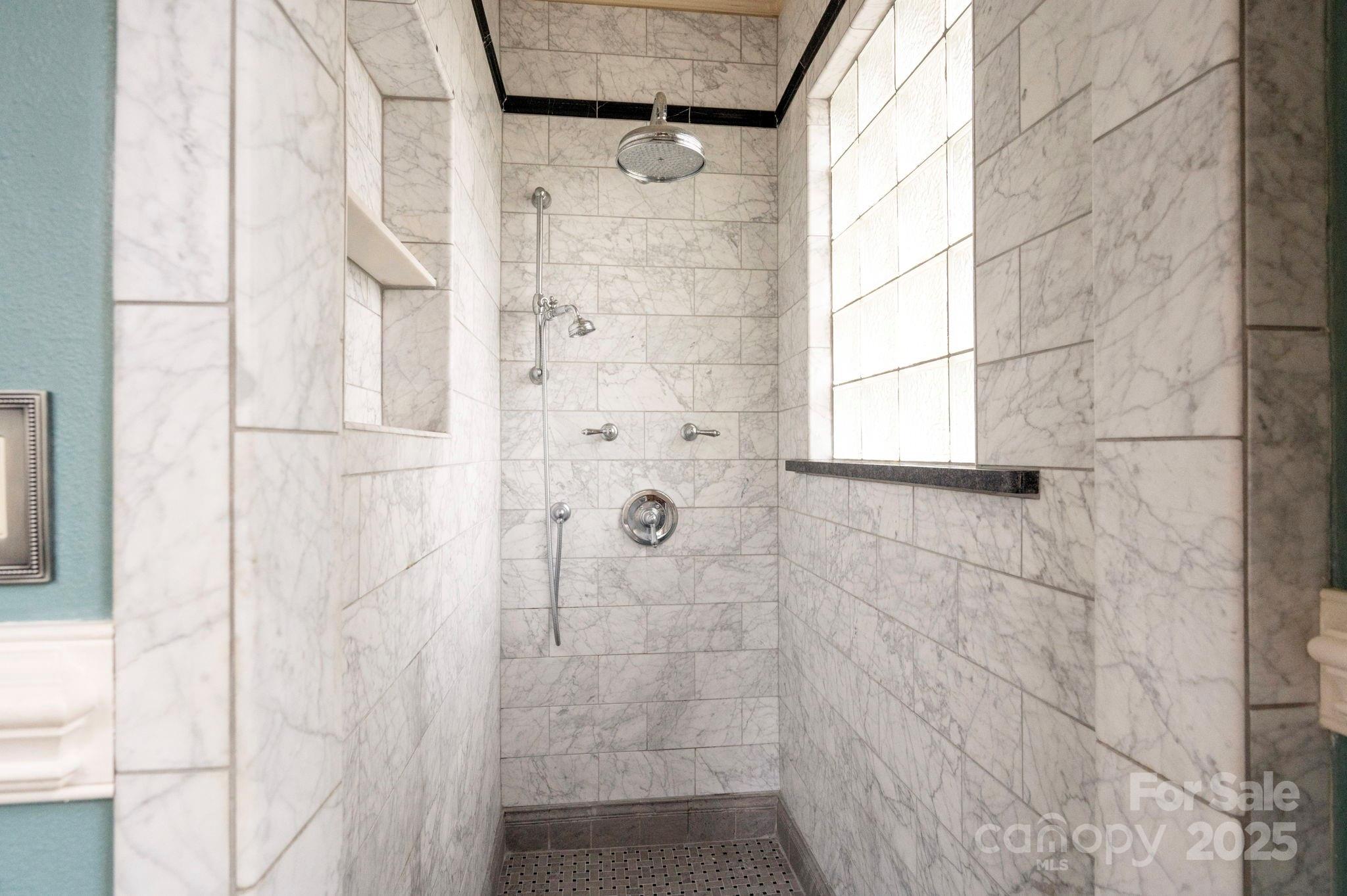 9 Griffing Boulevard Asheville NC 28804