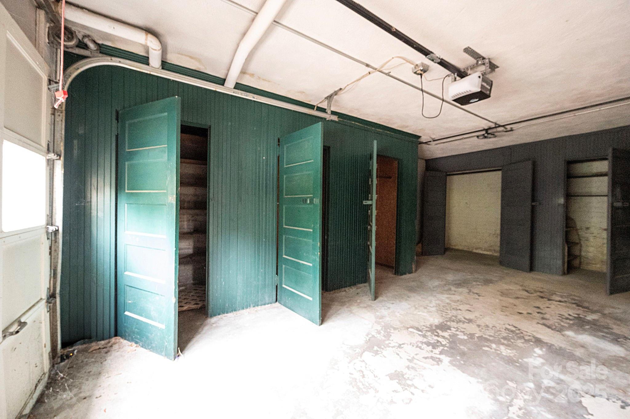 9 Griffing Boulevard Asheville NC 28804