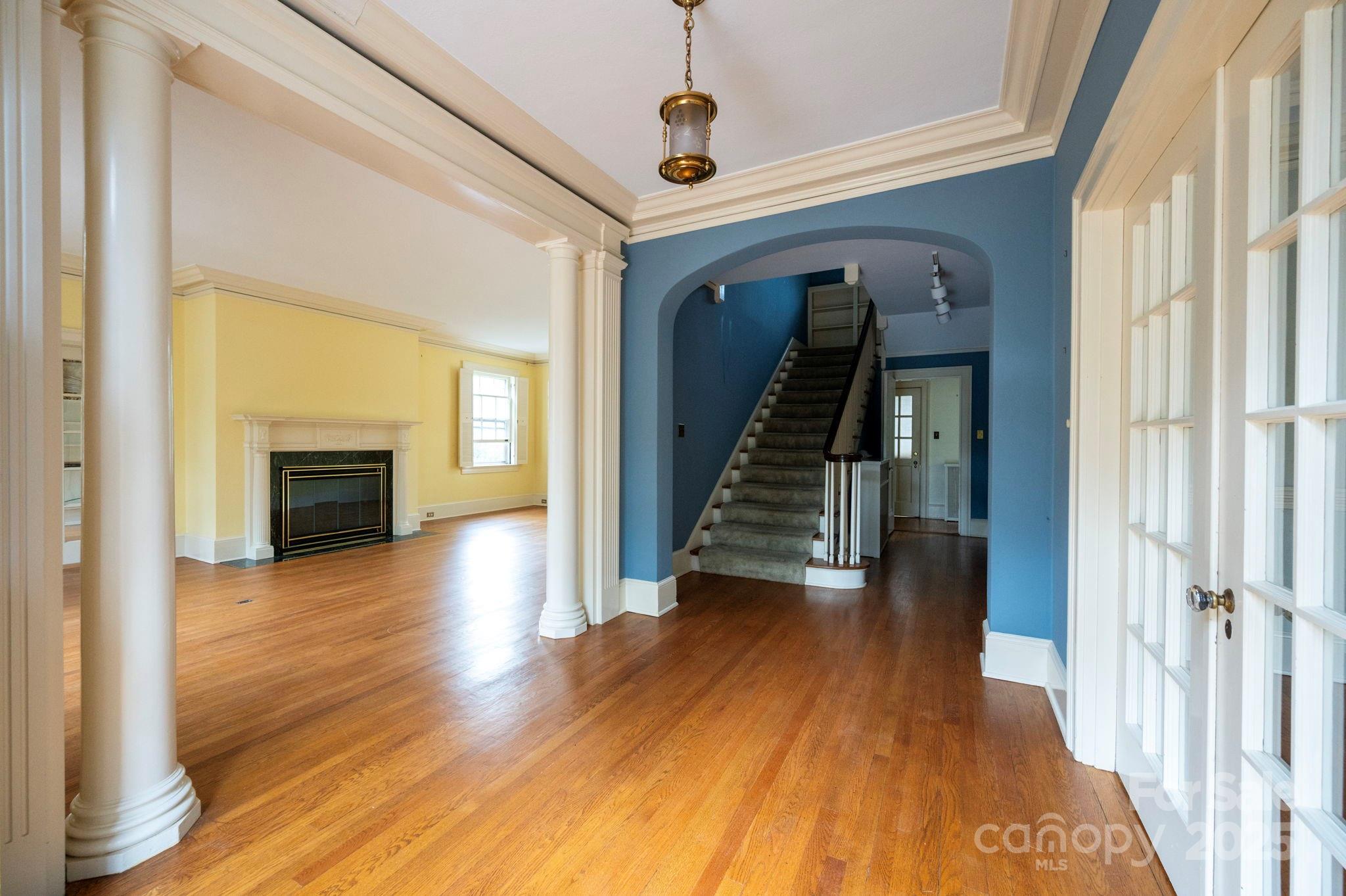 9 Griffing Boulevard Asheville NC 28804