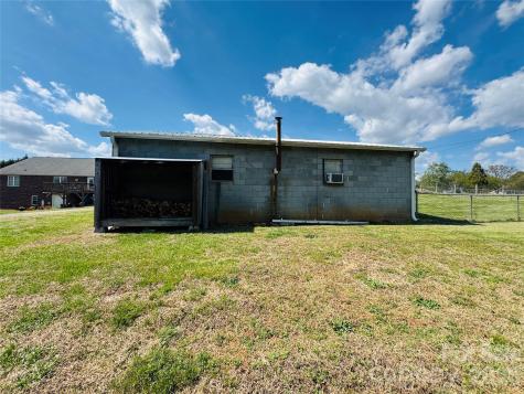 711 Simerson Road Lexington NC 27295