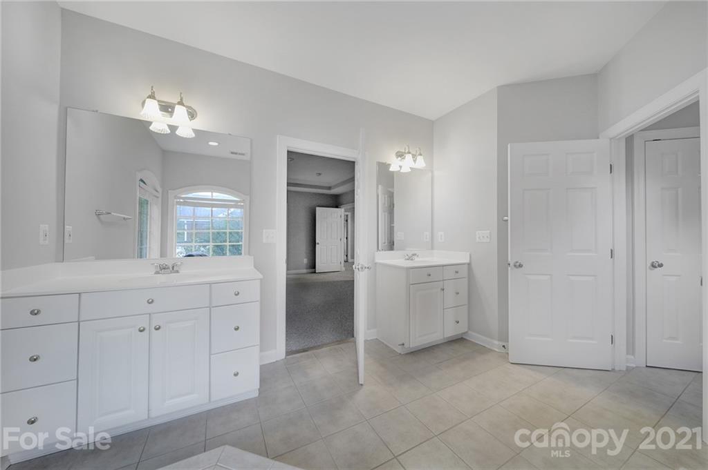 5754 Summerston Place Charlotte NC 28277