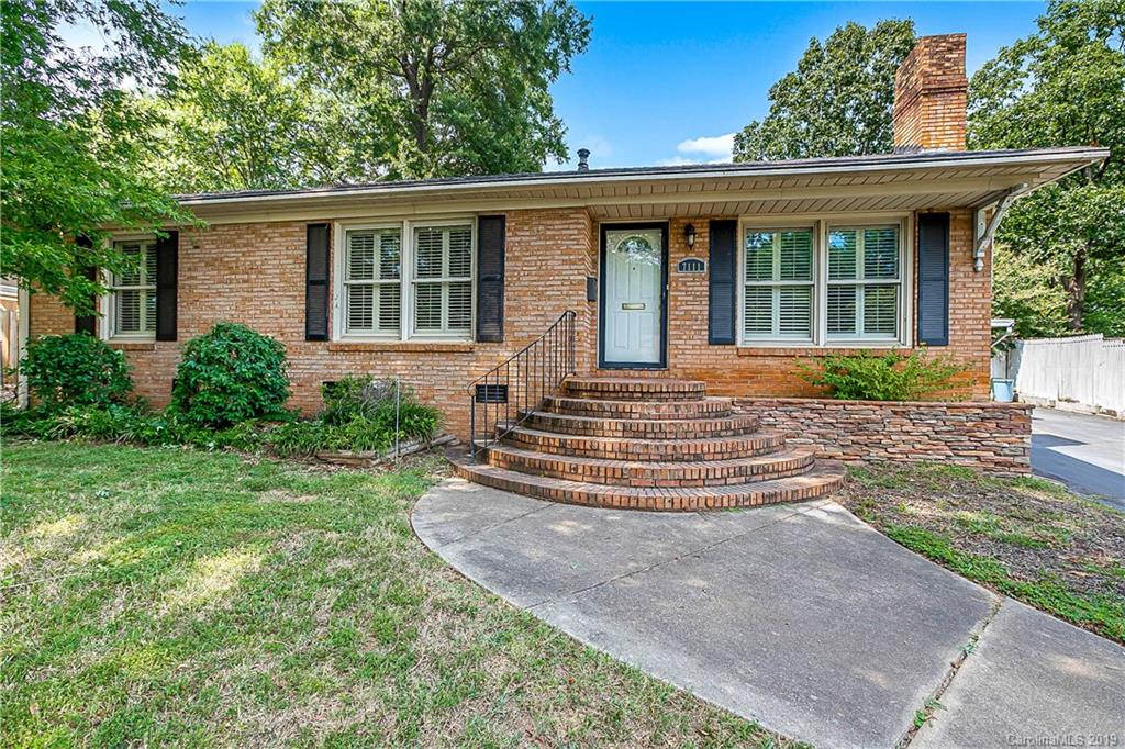 7111 Woodstream Drive Charlotte NC 28210