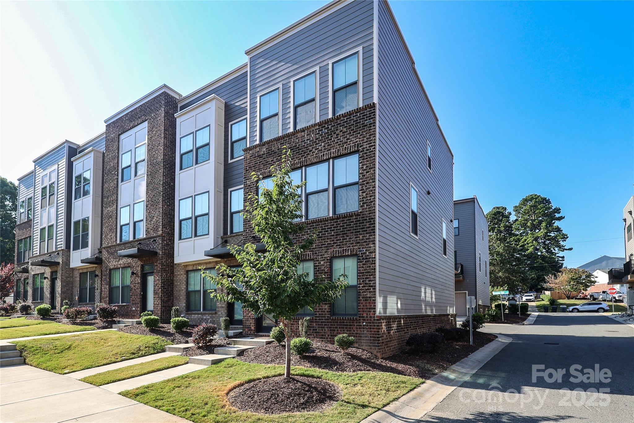 1104 Gleason Way Charlotte NC 28217