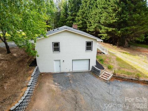 1335 Little Mountain Road Columbus NC 28722