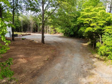 1335 Little Mountain Road Columbus NC 28722