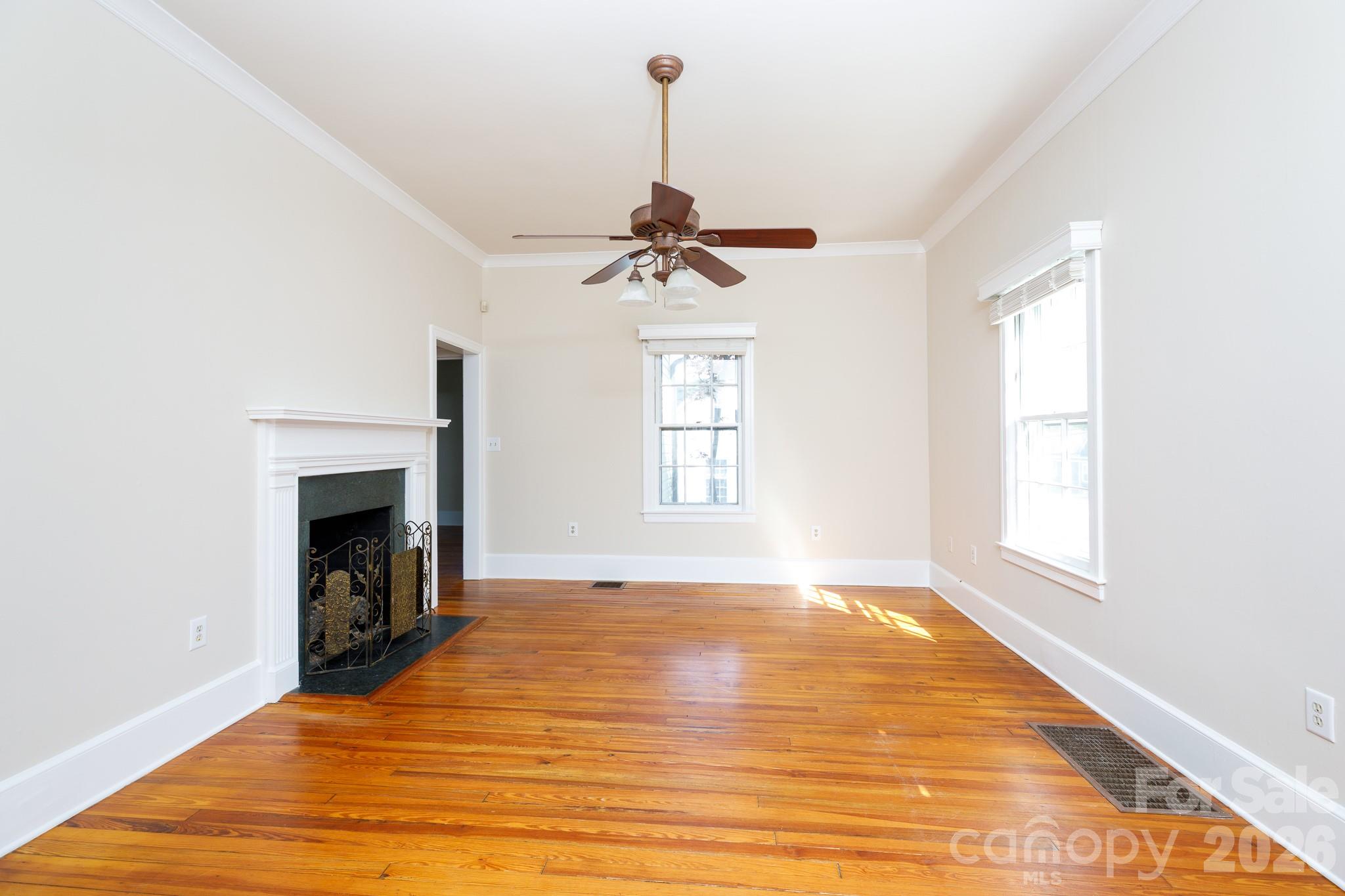 224 W 4th Avenue Gastonia NC 28052
