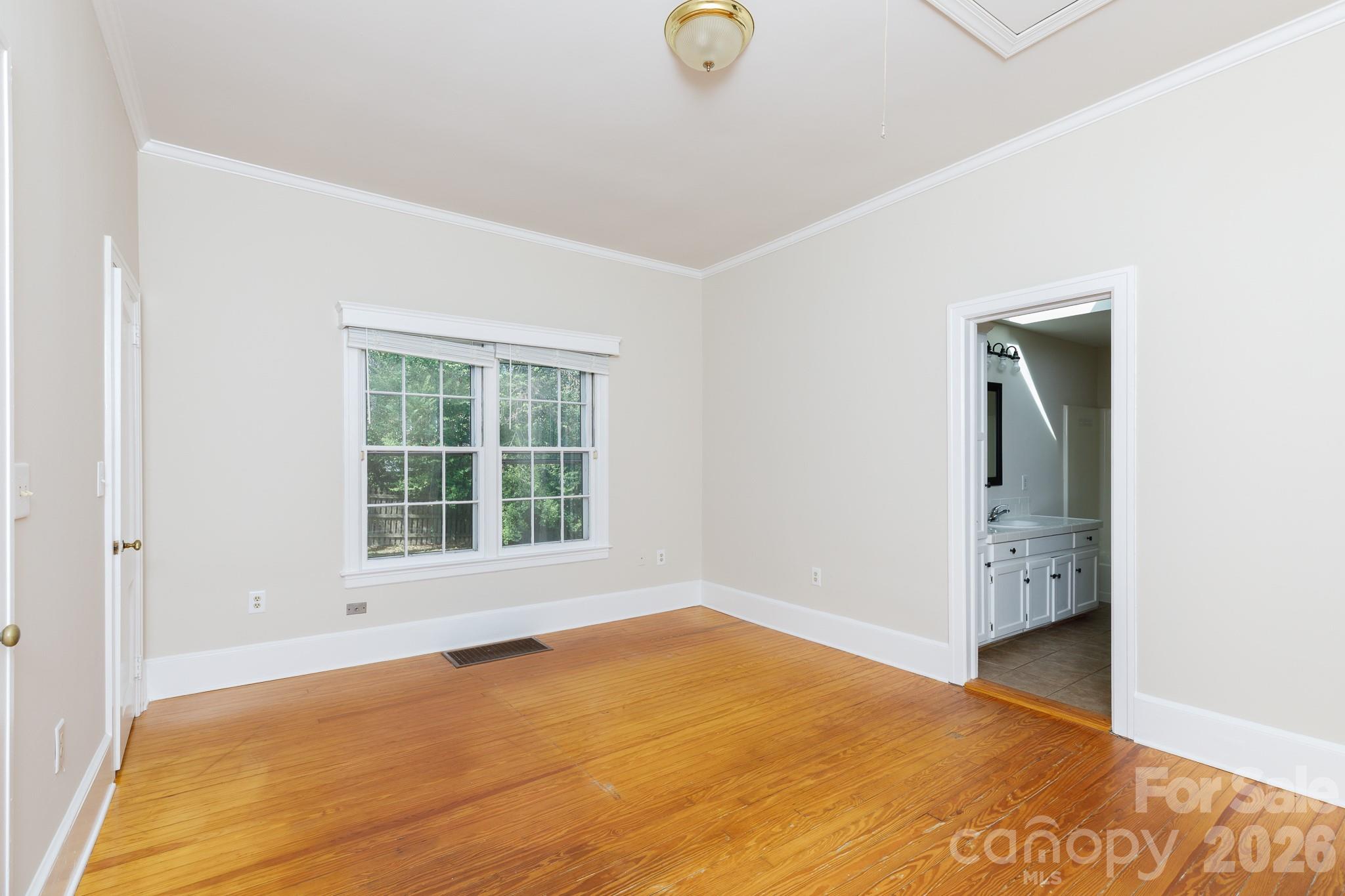 224 W 4th Avenue Gastonia NC 28052