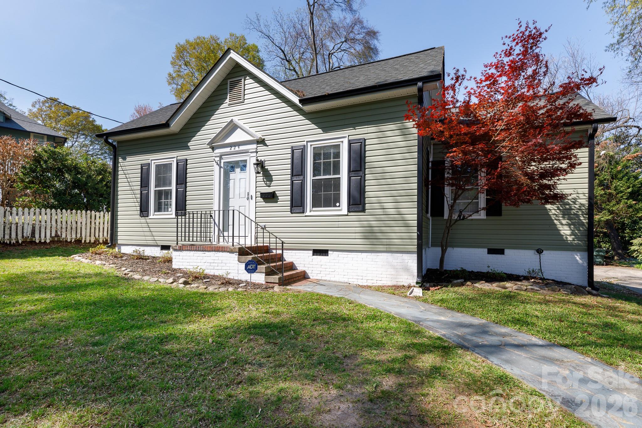 224 W 4th Avenue Gastonia NC 28052