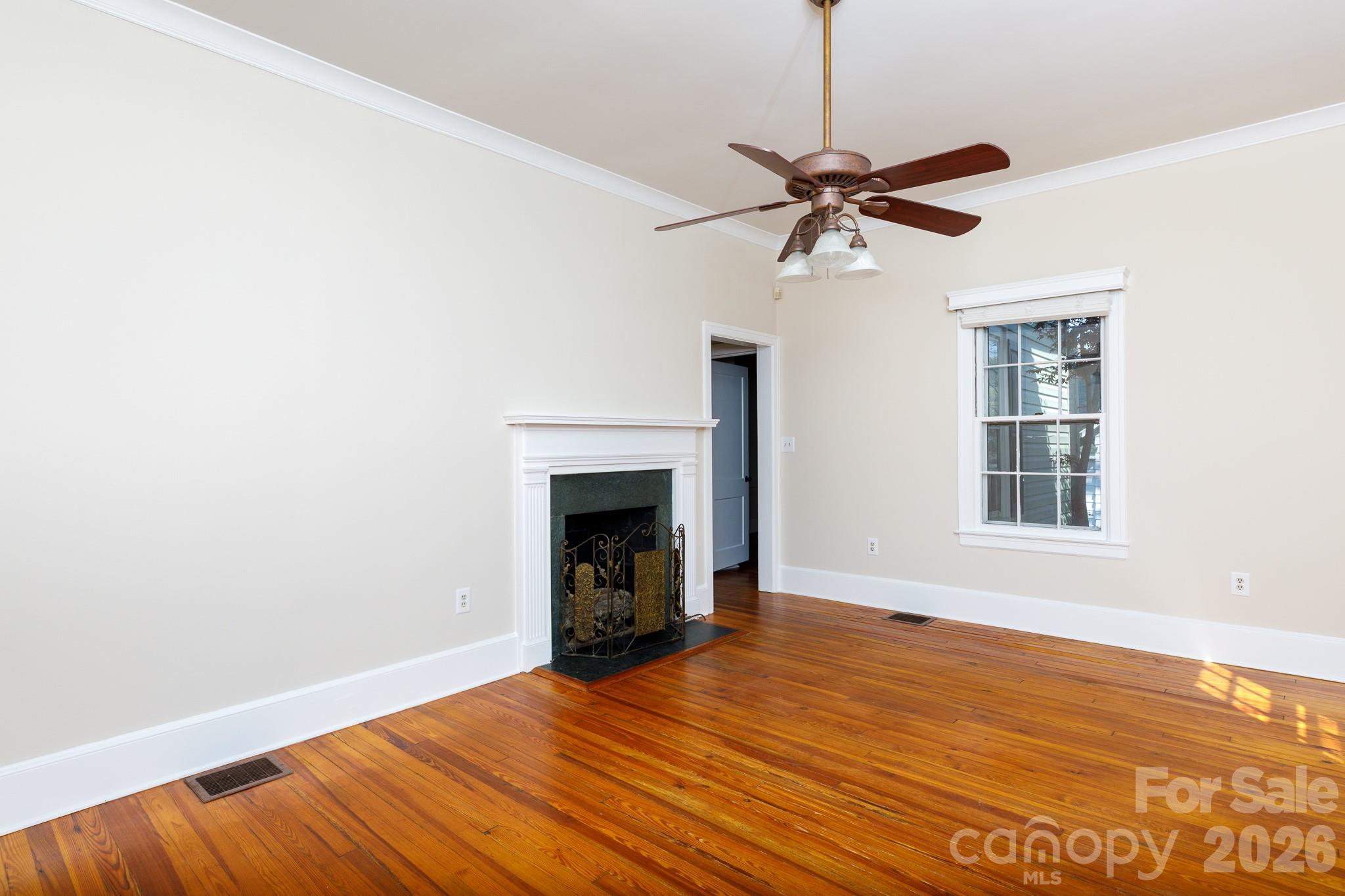 224 W 4th Avenue Gastonia NC 28052