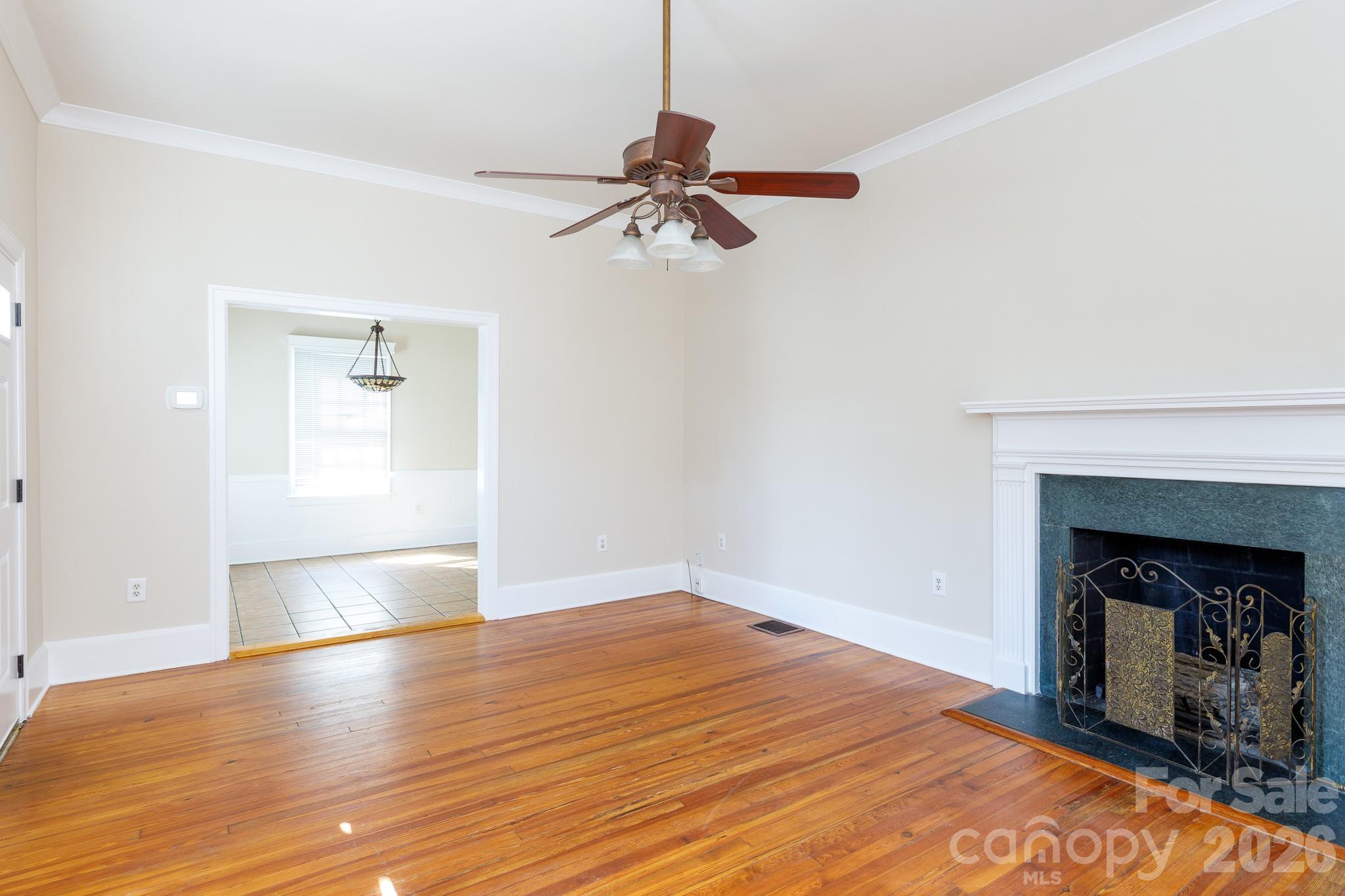 224 W 4th Avenue Gastonia NC 28052