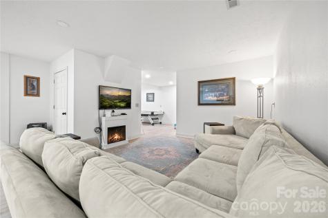 60 Rolling Lane Maggie Valley NC 28751