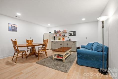 60 Rolling Lane Maggie Valley NC 28751