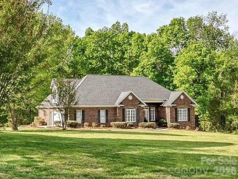 10896 Pioneer Mill Road Concord NC 28025
