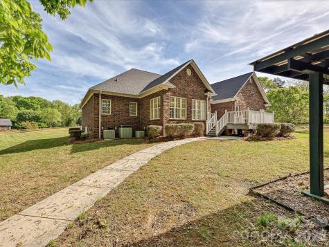 10896 Pioneer Mill Road Concord NC 28025