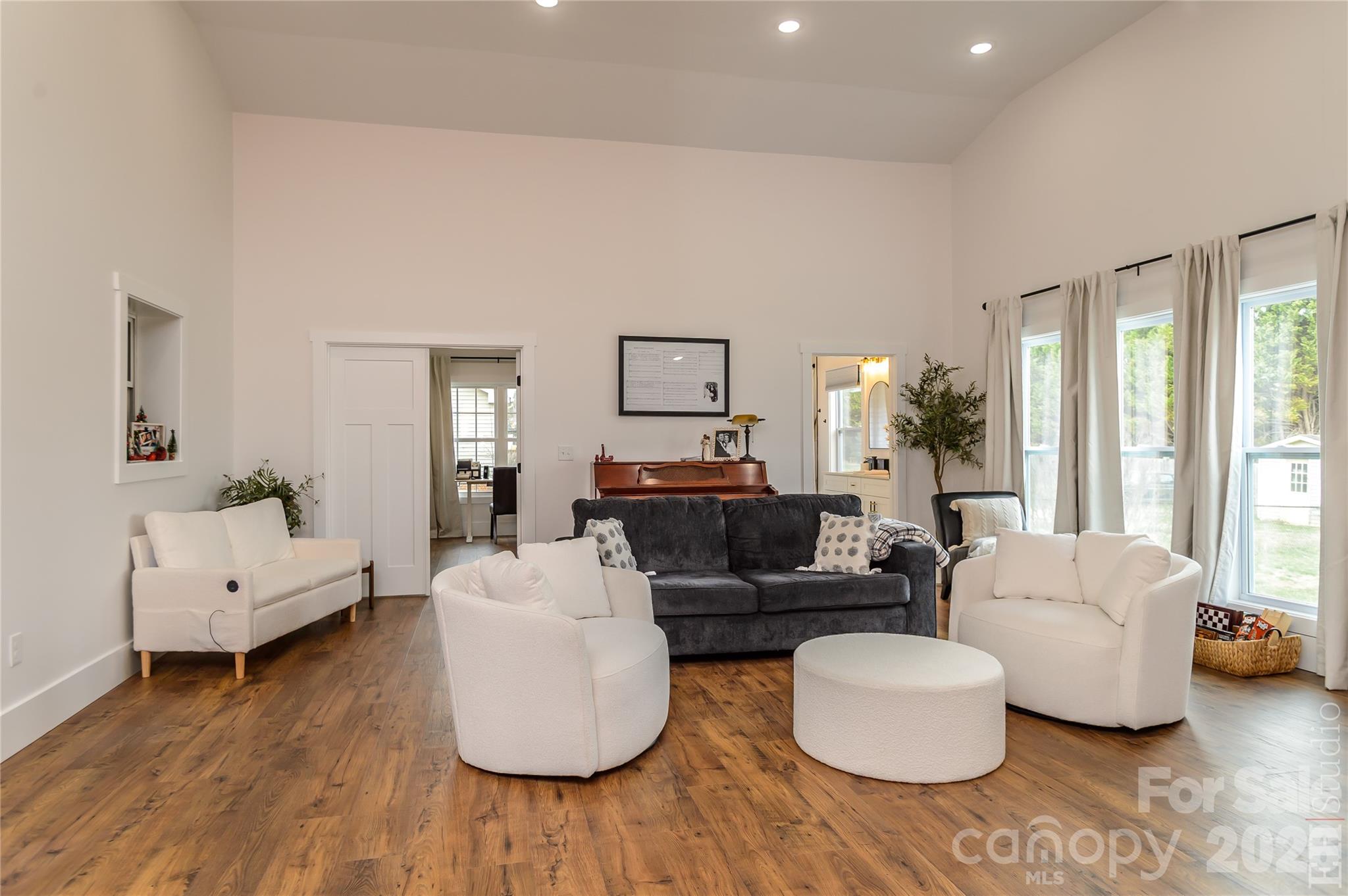 5164 Olde School Drive Hickory NC 28602