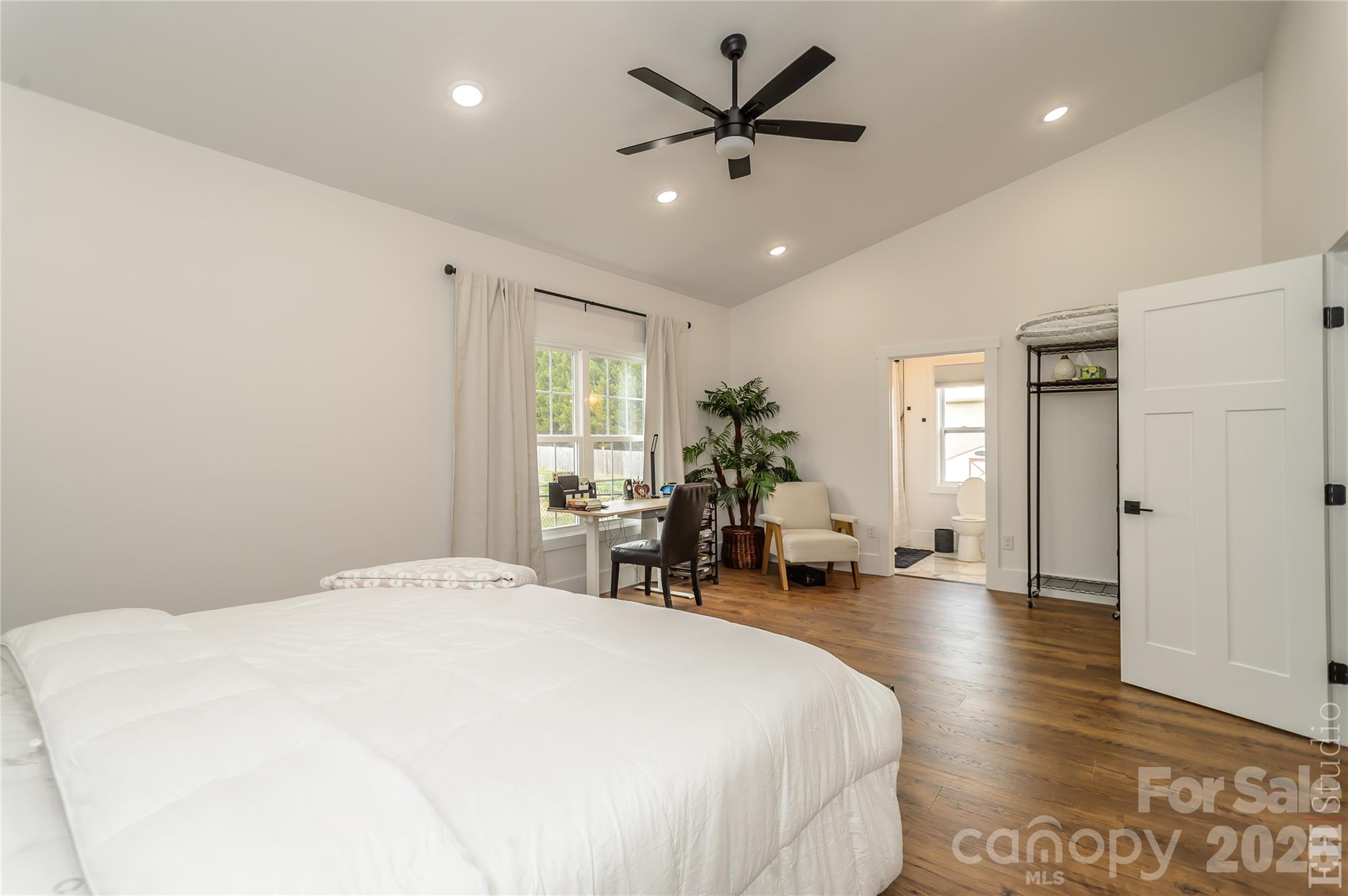 5164 Olde School Drive Hickory NC 28602