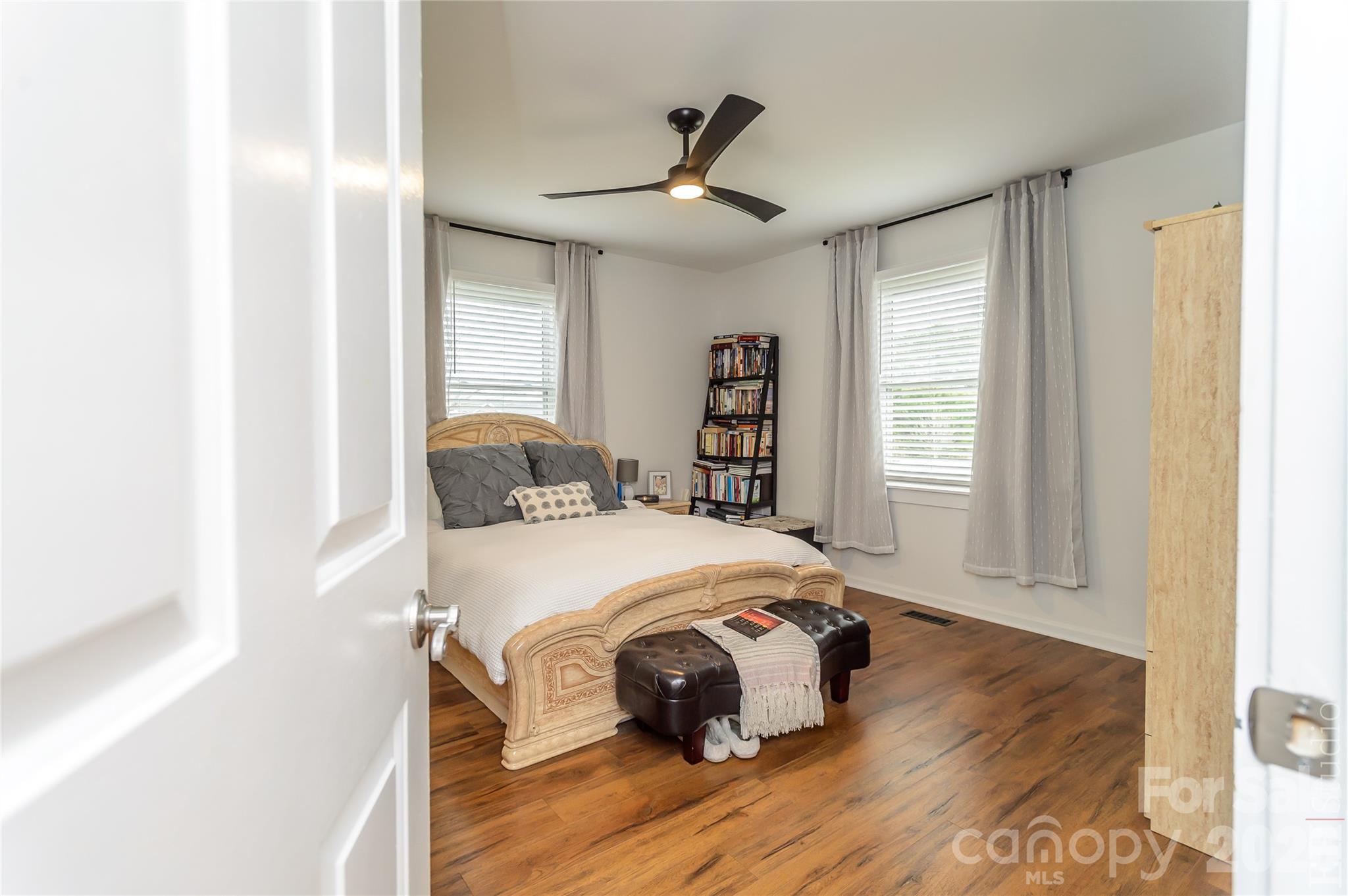 5164 Olde School Drive Hickory NC 28602