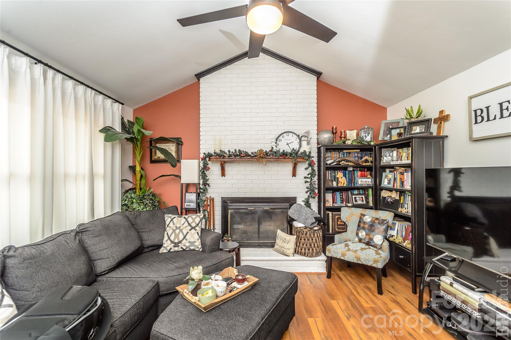 5164 Olde School Drive Hickory NC 28602