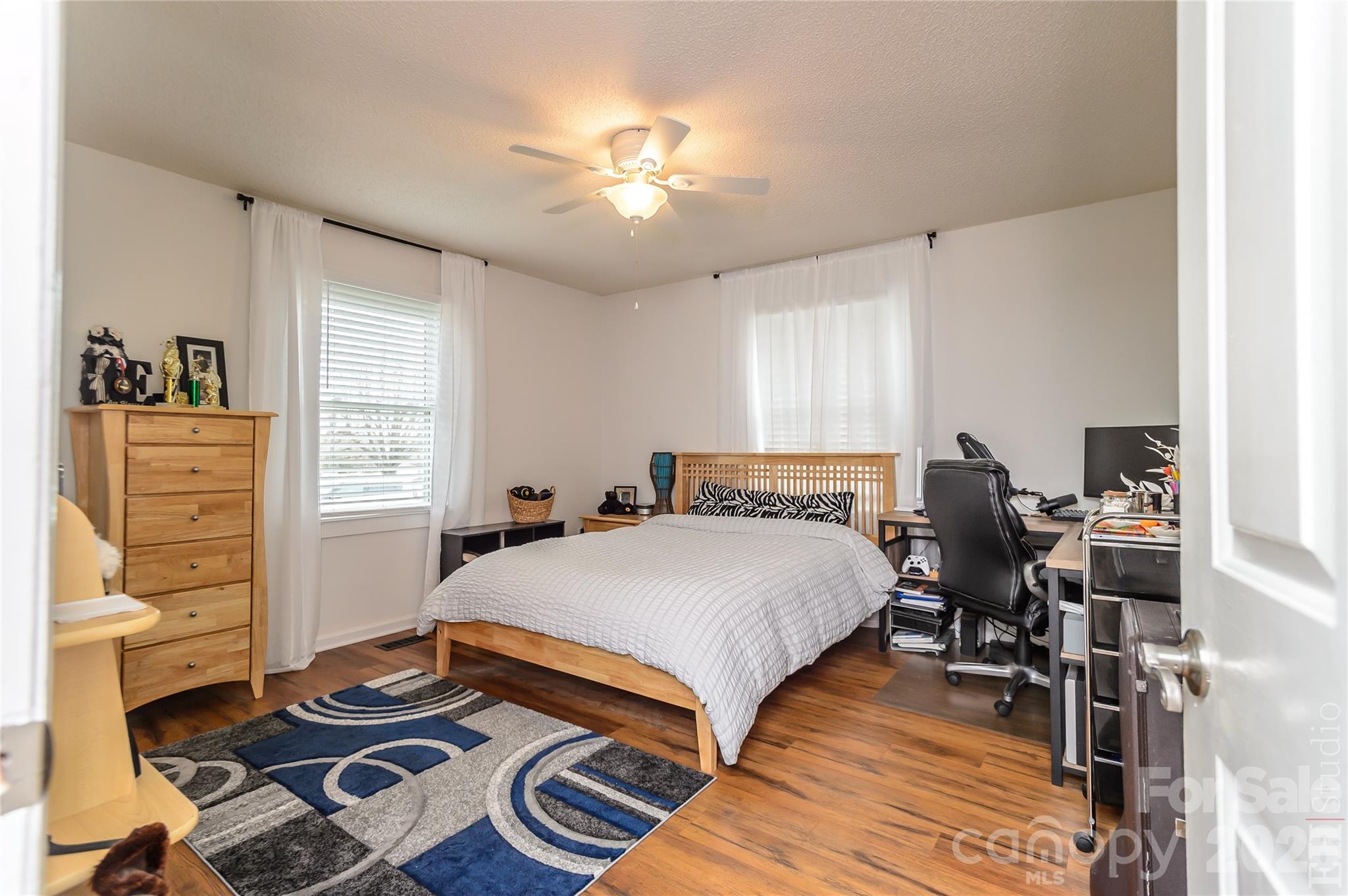 5164 Olde School Drive Hickory NC 28602